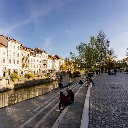 Appartamento Ella's Castle View *